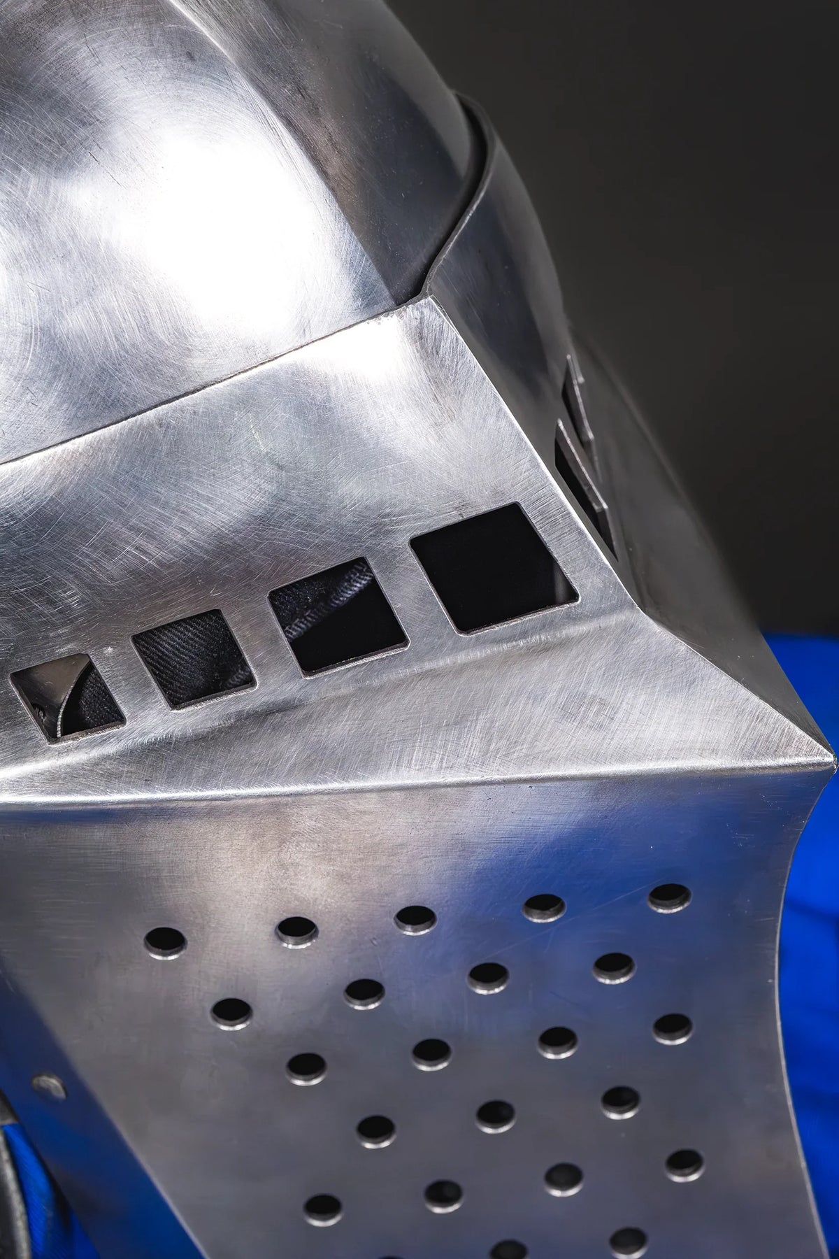 Buhurt helmet with blue aventail — detail
